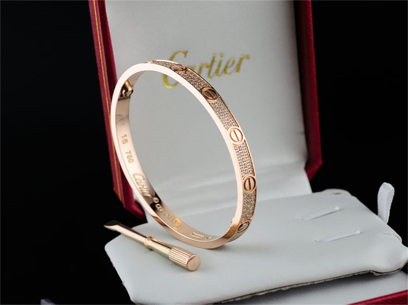 Cartier Bracelet 070
